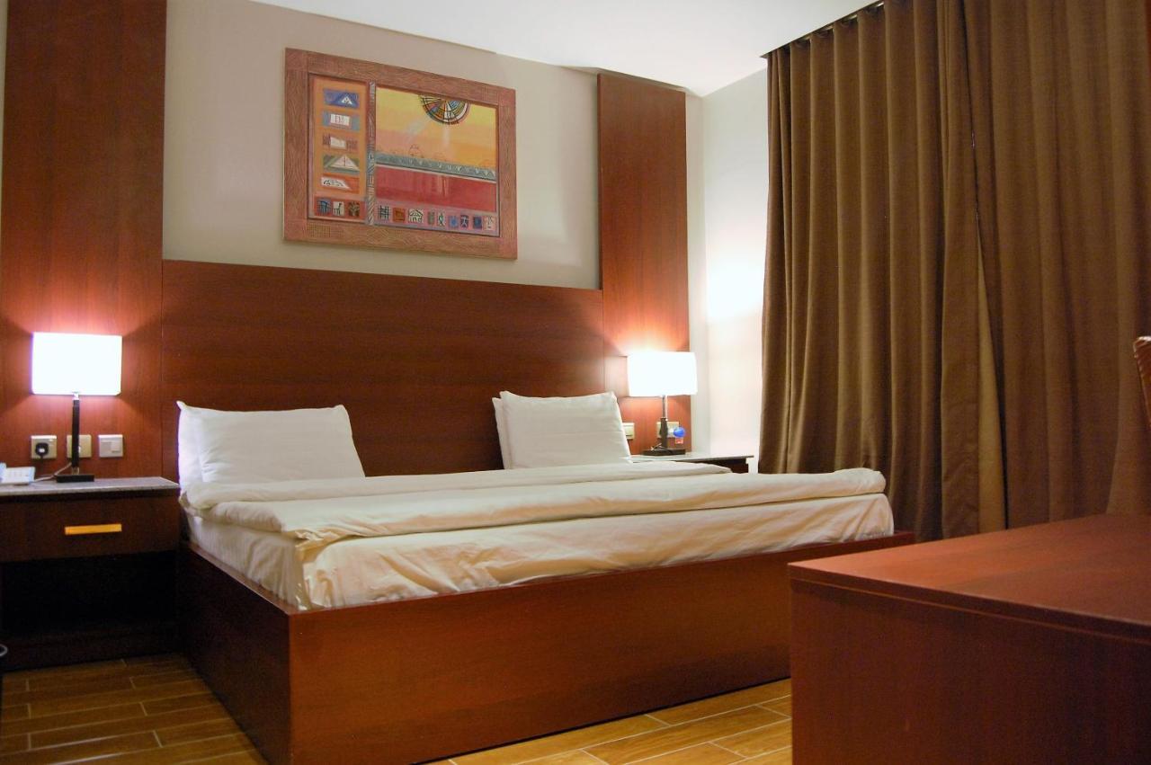 Hotel R & K Guest Palace Kano Zewnętrze zdjęcie